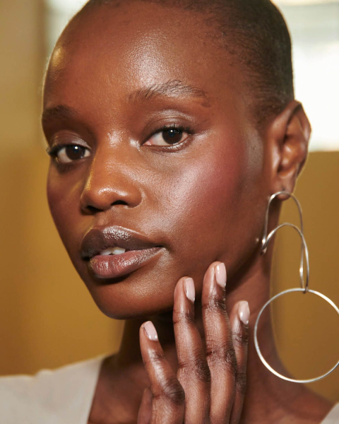 bronzer blush on model  summer makeup trends 2025